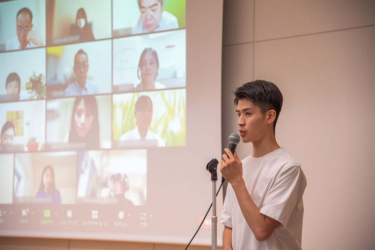 奨学生代表の挨拶２